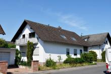Großzügiges Zweifamilienhaus in Massivbauweise in angenehmer Wohnlage von Babenhausen-Hergershausen Haus kaufen 64832 Babenhausen Bild klein