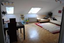 Schicke 4 Zimmer Wohnung - 98 m² + 180 m² Garten - EBK - Kleine Einheit - Garage Wohnung kaufen 74423 Obersontheim Bild klein