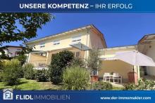 Traumhaftes EFH in Doppelhaus-Bauweise in unverbaubarer Lage Haus kaufen 84347 Pfarrkirchen Bild klein