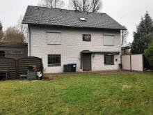 Zentral gelegenes Einfamilienhaus zu verkaufen Haus kaufen 29553 Bienenbüttel Bild klein