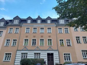 Dachgeschosswohnung - schicke und gut aufgeteilte 2 Zimmerwohnung mit Balkon Wohnung mieten 09131 Chemnitz Bild mittel