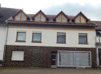Ehemaliges Wohn-/Geschäfthaus mit bis zu drei Wohneinheiten in Rappweiler zu verkaufen! Haus kaufen 66709 Weiskirchen Bild mittel
