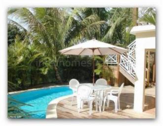 Sosúa: Gästehaus mit vier Wohnungen und einen Swimmingpool, bereit für Bed & Breakfast. Haus kaufen 46244 Sosúa/Dominikanische Republik Bild mittel