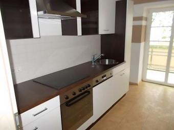 Vermietete 2-Zimmer mit Laminat, Einbauküche, Balkon und Wannenbad in Bestlage! Wohnung kaufen 09127 Chemnitz Bild mittel