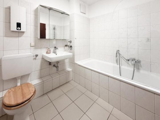 Licht, Luft und Lebensraum – charmante 3,5-Zimmer-Dachgeschosswohnung mit Balkon (Wohnungen Gelsenkirchen) - Foto 4