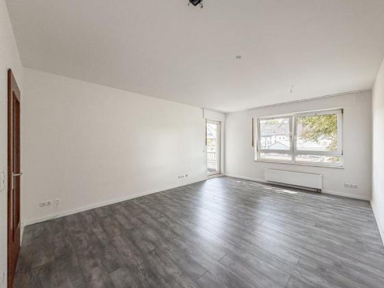 Licht, Luft und Lebensraum – eine charmante 3,5-Zimmer-Wohnung mit Balkon im 1. OG. (Wohnungen Gelsenkirchen) - Foto 1