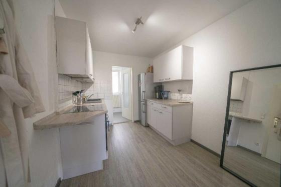 Ratingen-Ost: Helle 2-Zimmer-Wohnung mit Einbauküche und Gartenmitbenutzung (Wohnungen Ratingen) - Photo 3