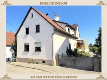 ++1-2 FAMILIENHAUS IN ZENTRALER LAGE VON LEINGARTEN! ++ VIELE MÖGLICHKEITEN DER NUTZUNG!! ++ Haus kaufen 74211 Leingarten Bild klein