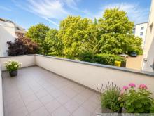 1 Monat Mietfrei Großzügige 3-Raum-Wohnung mit 117 m², Balkon, Aufzug und Stellplatz Wohnung mieten 09112 Chemnitz Bild klein