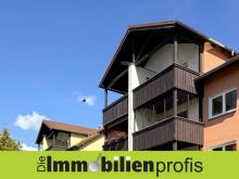 100 m zu den Hofer Hochschulen: 2-Zi.-Eigentumswohnung mit Balkon Wohnung kaufen 95028 Hof Bild klein