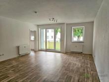 (12536_01) MGN: bezugsfertige 1-Zi-Whg mit Aufzug, sep. Küche, Flur, Balkon, Hausreinigung, preiswerte EBK möglich Wohnung mieten 98617 Meiningen Bild klein