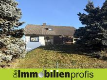 1395 - Bei Hof: Attraktives Einfamilienhaus mit großem Garten Haus kaufen 95183 Trogen Bild klein