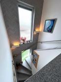 **1A ausgestattetes EFH von 2021 mit Aufzug, Vollkeller, Garage, Carport...** Haus kaufen 78266 Büsingen am Hochrhein Bild klein