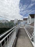 2 Zi DG Wohnung / bezugsfrei 1.10. / käuferprovisionsfrei / Duplex oben Wohnung kaufen 81547 München Bild klein