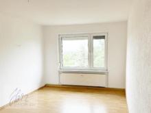 ***3-RAUMWOHNUNG MIT TOLLEM AUSBLICK*** und Tageslichtbad mit Wanne ab sofort zu vermieten Wohnung mieten 01619 Zeithain Bild klein