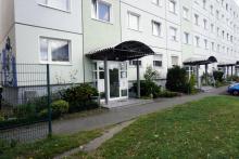 3 Zimmer Wohnung mit Stellplatz und Balkon Wohnung mieten 39110 Magdeburg Bild klein