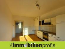 52173 - Helle Dachgeschoßwohnung mit Einbauküche Wohnung mieten 95028 Hof Bild klein