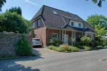 ALT-OSTERHOLZ - Ansprechende Doppelhaushälfte im Top-Zustand mit Einzelgarage Haus kaufen 28325 Bremen Bild klein