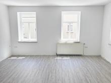 ***ALTERSGERECHTE 2-RAUMWOHNUNG IM ERDGESCHOSS- ERSTBEZUG NACH SANIERUNG*** mit 2 Tageslichtbädern inkl. Eckbadewanne, bodengleicher Duche und altersgerechter Toilette ab sofort zu vermieten Wohnung mieten 04931 Mühlberg (Landkreis Elbe-Elster) Bild klein