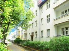 Attraktive, bezugsfreie 
4-Zimmer-Wohnung 
in Berlin-Lankwitz Wohnung kaufen 12249 Berlin Bild klein