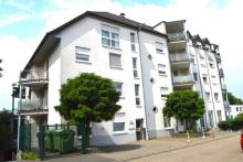 Attraktives Immobilienpaket mit 17 Einheiten und 15 TG Stellplätzen. Nachhaltige Rendite von 6%! Gewerbe kaufen 47805 Krefeld Bild klein