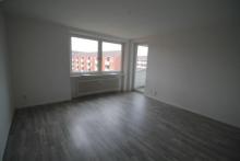 Barenburg: 3 Zimmer Wohnung mit Balkon Wohnung mieten 26721 Emden Bild klein