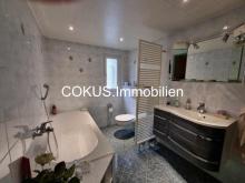 Behagliches Zuhause - größeres EFH mit Naturgarten und 3x Garage Haus kaufen 98587 Steinbach-Hallenberg Bild klein