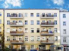 Bezugsfreie ruhige
1,5-Zimmer-Altbauwohnung
in begehrter Lage Friedrichhain Wohnung kaufen 10247 Berlin Bild klein