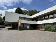 BONN, zentral in Autobahnnähe, ca. 292 m² Bürofläche mit Tageslichtfenster; 8 x Büroräume, Küche, WC Gewerbe mieten 53123 Bonn Bild klein
