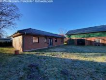 Bungalow u. Resthof, auf einem schönen Grundstück in Dorfrandlage! Gewerbe kaufen 24806 Hohn Bild klein