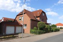 Charmante 2 Zimmer Wohnung 1.OG mit Balkon Wohnung mieten 31558 Hagenburg Bild klein