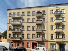 Charmante Balkonwohnung
im ruhigen Gartenhaus
- Fernwärme -
in beliebter Friedrichshain Lage Wohnung kaufen 10249 Berlin Bild klein