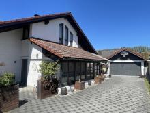 Charmante Doppelhaushälfte in Hohentengen – Ihr neues Zuhause mit Wohlfühlgarantie Haus kaufen 79801 Hohentengen am Hochrhein Bild klein