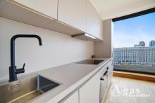 Dachgeschoss! Luxuriöse 3 Zimmer Wohnung mit ca. 88m², EBK und Skyline-View in Mitte Wohnung mieten 10117 Berlin Bild klein
