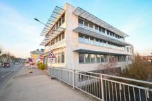 DIETZ! Büro-, Praxis oder sonstige Gewerberäume - zentrale Lage von Babenhausen! Fitnessstudio im EG Gewerbe mieten 64832 Babenhausen Bild klein
