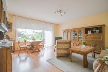 DIETZ: Gepflegte Obergeschosswohnung mit Balkon und Stellplatz in Babenhausen - Hergershausen. Wohnung mieten 64832 Babenhausen Bild klein