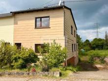 Doppelhaushälfte auf ca. 140 m² Wohnfläche mit großem Grundstück in Schiffweiler Haus kaufen 66578 Schiffweiler Bild klein