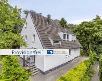 Düsseldorf-Angermund: Neuwertiges, freistehendes Haus auf großem Grundstück Haus kaufen 40489 Düsseldorf Bild klein
