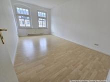 EBK möglich - attraktive 2-Raum-Wohnung, 63 m², Balkon ins Grüne, ruhige Lage + Stellplatz + Lift Wohnung mieten 09112 Chemnitz Bild klein