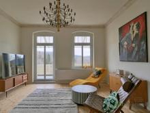 (EF1113_M) Gera: Röppisch: stilsicher möblierte Wohnung mit Holzdielung, Balkon, PKW-Stellplatz und Garten Wohnung mieten 07549 Gera Bild klein