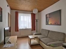 (EF1114_M) Halle: Schkopau, möbliertes 1,5-Zimmer-Apartment für Wochenendheimfahrer im OT Lochau, PKW-Stellplatz Wohnung mieten 06258 Schkopau Bild klein