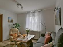 (EF1143_M) Gera: Debschwitz, preiswerte möblierte 2,5-Zimmer-Wohnung am Stadtrand, Garage möglich Wohnung mieten 07548 Gera Bild klein