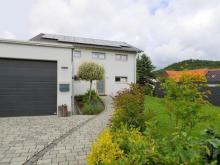 (EF1304_M) Kassel-Landkreis: Ahnatal, neu gebautes Niedrig-Energie-Wohnhaus mit Garten, vollmöbliert, 2 Garagen Haus 34292 Ahnatal Bild klein