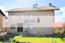 Ein- bis Zweifamilienhaus mit Garage in Stahle Haus kaufen 37671 Höxter Bild klein