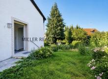 Einfamilienhaus in Ingolstadt-Pettenhofen - großes Grundstück, Garten, Garage & Entwicklungspotenzial! Haus kaufen 85049 Ingolstadt Bild klein