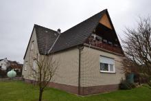 Einfamilienhaus mit Doppelgarage und Bauland in 37643 Negenborn Haus kaufen 37643 Negenborn Bild klein
