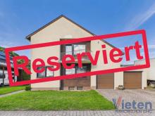 Einfamilienhaus mit großem Potenzial in Schleiden-Gemünd Haus kaufen 53937 Schleiden Bild klein