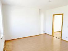 ***EINZIEHEN UND WOHLFÜHLEN*** 1-Raumwohnung mit großzügiger Küche und Tageslichtbad mit Dusche ab November 2026 zu vermieten Wohnung mieten 01591 Riesa Bild klein