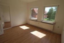 Emden - Barenburg: Entspannte Lebensqualität in moderner 3-Zimmer-Wohnung! Wohnung mieten 26721 Emden Bild klein