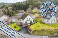 Erhöhte Lage: Gepflegtes Wohnhaus mit Aussicht und zwei Garagen Haus kaufen 53533 Müsch Bild klein